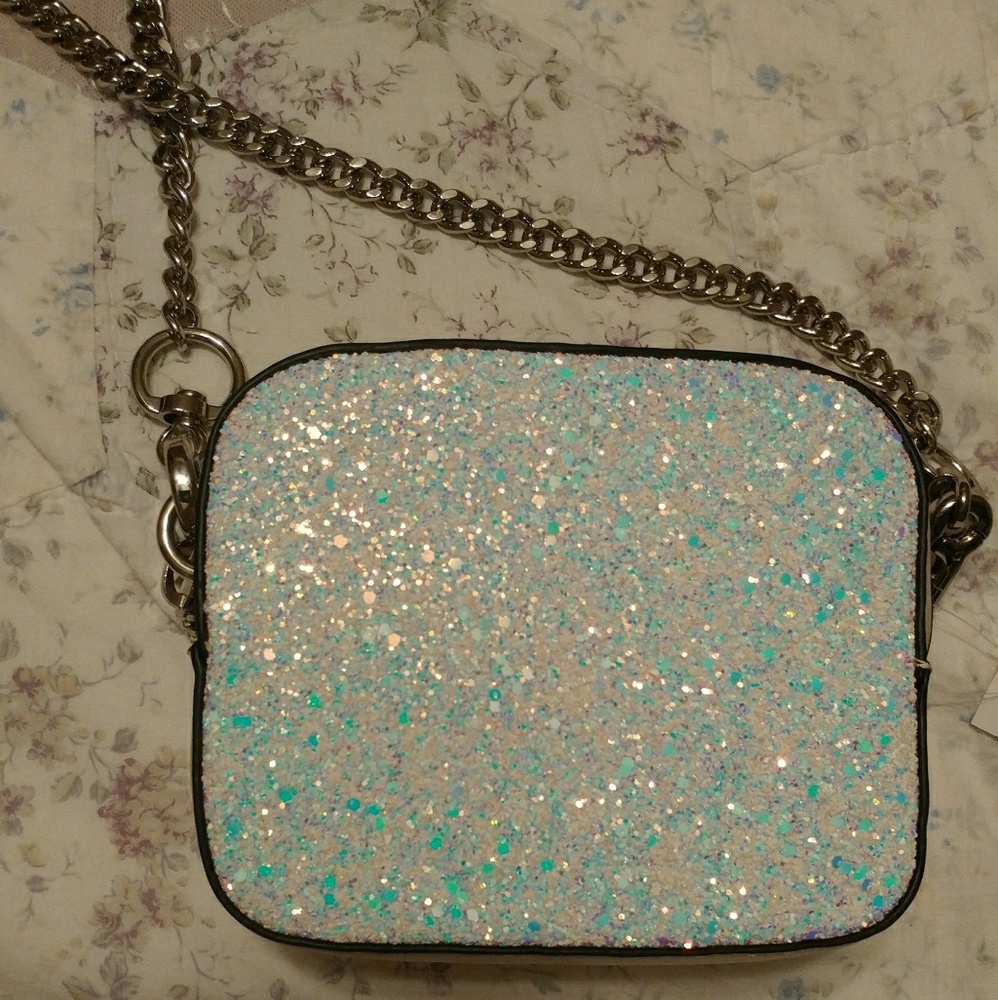 Ladies girls box style handbag